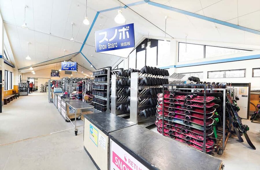 From Tokyo : Fujiyama Snow Resort Yeti Day Tour - Why this makes sense as a Tokyo snow day