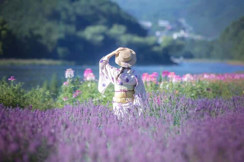 From Tokyo: Mt Fuji, Arakurayama and Kawaguchi Lake Day Trip - Lake Kawaguchi, flowers and seasonal color
