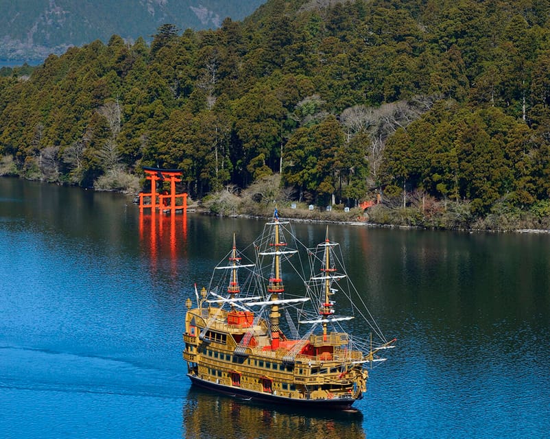 From Tokyo: Mt. Fuji & Hakone Tour w/ Return by Bullet Train - A Japanese hot-pot lunch with a buffet option