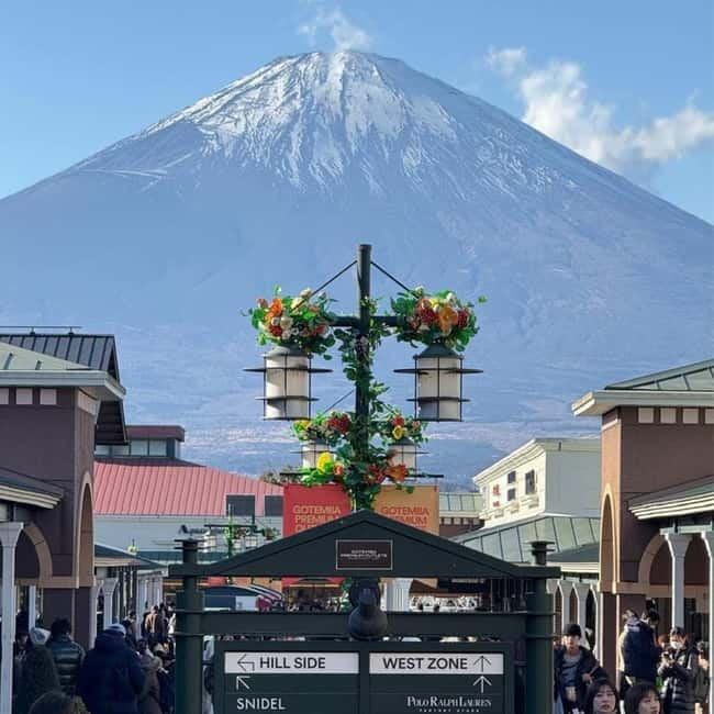 From Tokyo Private Mount Fuji & Hakone Day Trip With Pick Up - Hakone Shrine beside Lake Ashi