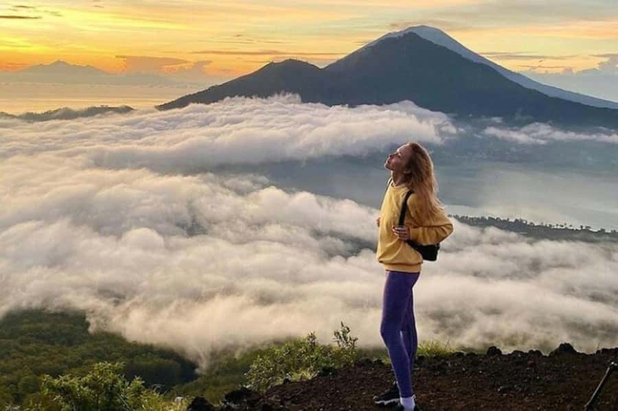 From Ubud: Mount Batur Hiking With Hotspring - Coffee plantation on the way back