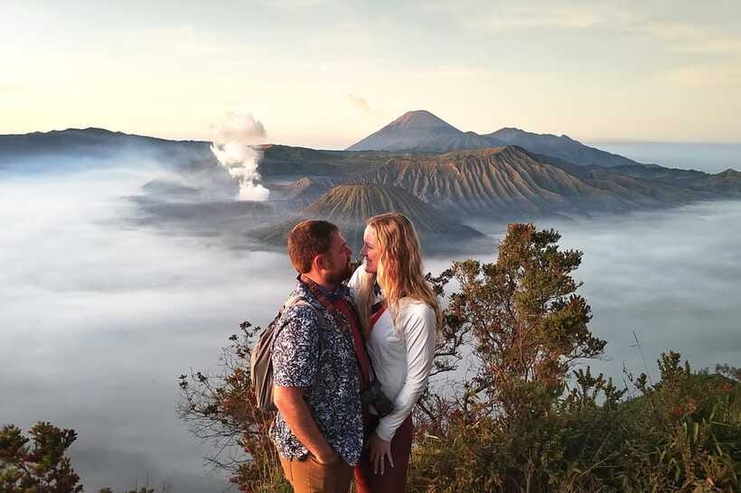 From Yogyakarta: Bromo, Ijen & Bali 3-Day Tour All Inclusive - Day 3: Ijen after midnight