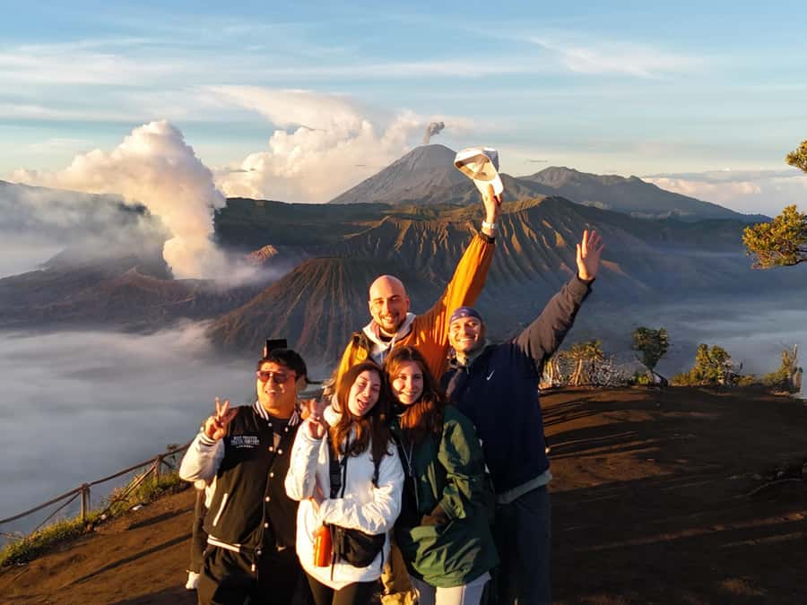 From Yogyakarta: Bromo, Ijen & Bali 3-Day Tour All Inclusive - Day 1: Leaving Yogyakarta for Mount Bromo