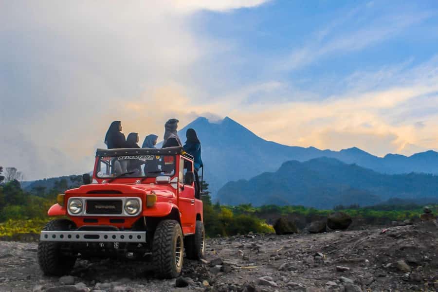 From Yogyakarta : Merapi volcano guided Tour with Jeep - Key points to know before booking