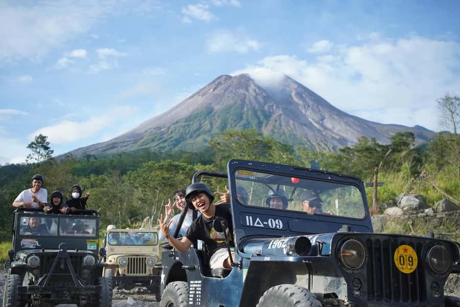 From Yogyakarta : Merapi volcano guided Tour with Jeep - From Yogyakarta to the Merapi jeep base