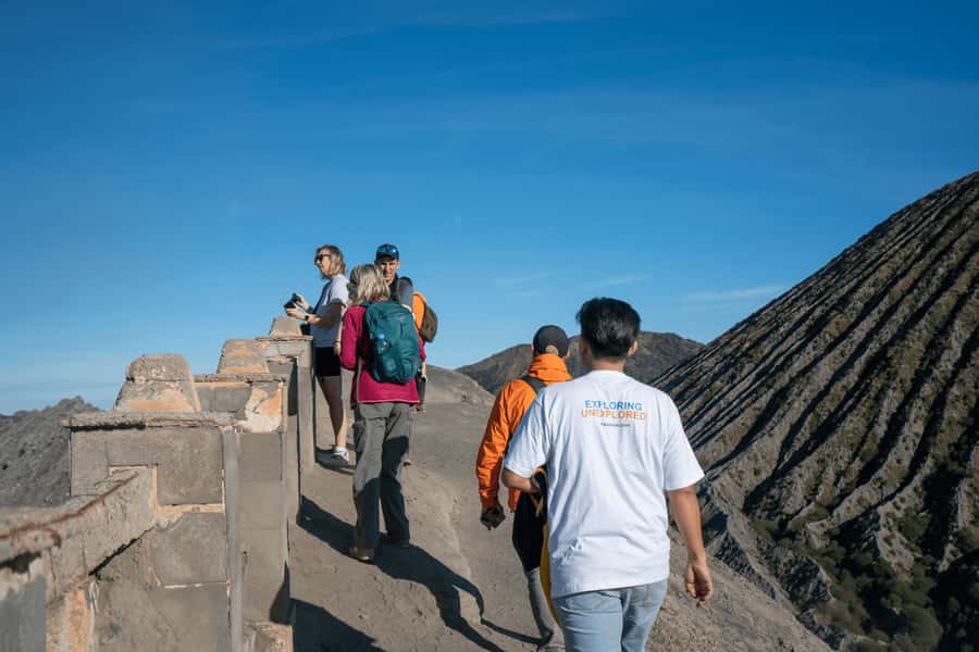 From Yogyakarta or Bali: Bromo & Ijen 3D2N w/ Multi Drop-Off - The Ijen night: blue fire, sulfur fumes, and a hard climb
