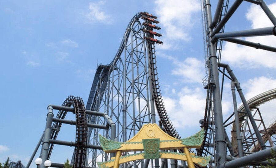 Fuji-Q Highland Amusement Park:Private Day tour by Alphard - Fujiyama, the king of the coasters