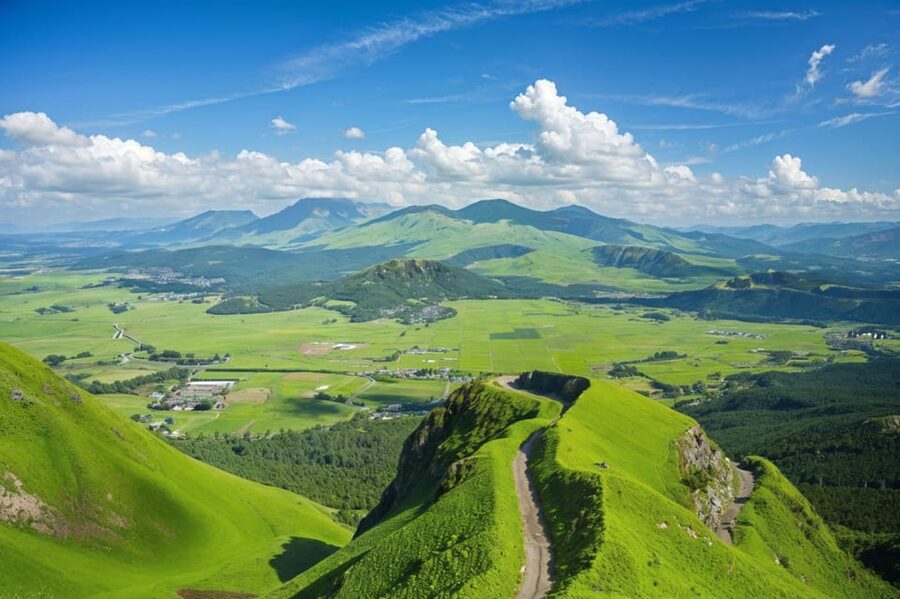 Fukuoka: Mt. Aso Volcano & Kurokawa Onsen Scenic Day Tour - Mount Aso: a volcano with rules you cannot control
