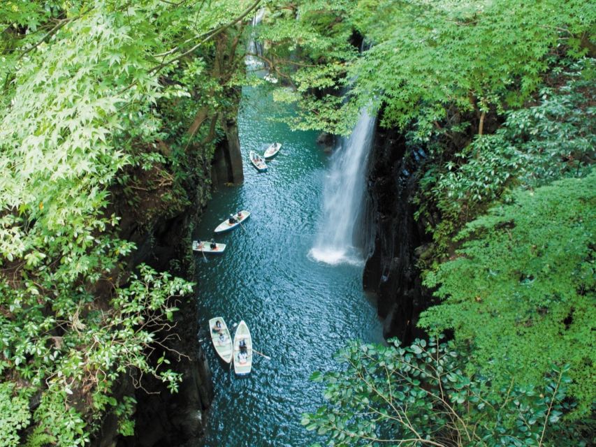 Fukuoka: Takachiho or Minami Aso Customizable 1-Day Tour - A 7:00 am pickup and a full 630-minute schedule