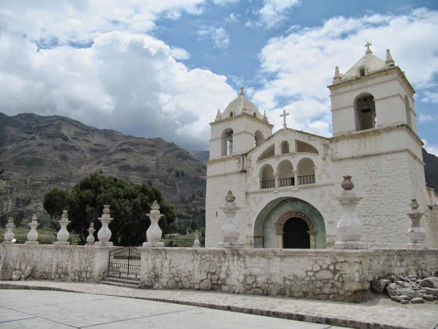Full-Day Colca Canyon Tour from Arequipa - Chivay breakfast and the long road to the canyon