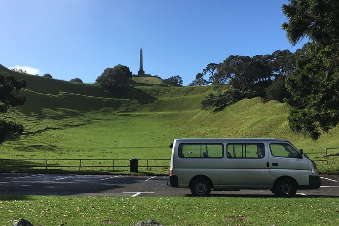 Full-Day Grand Auckland Volcanoes Tour - Lake Pupuke is a volcano hiding in plain sight