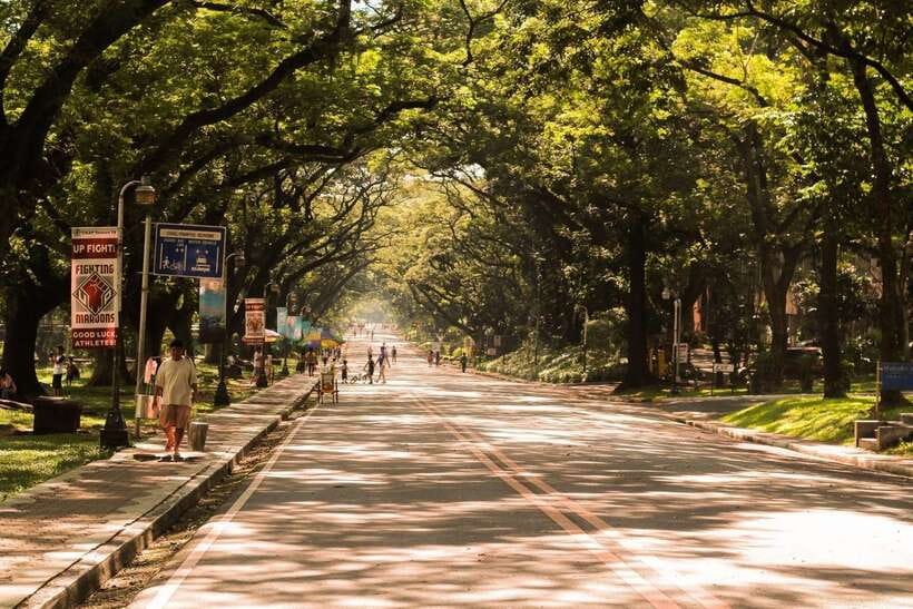 Full-Day Manila City, Tagaytay Taal Volcano and Lake Tour - Tagaytay Ridge and the Taal Volcano view