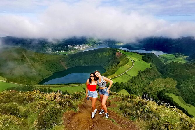 Full Day Tour Sete Cidades & Lagoa do Fogo with Lunch - Caldeira Velha: plan the hot springs carefully
