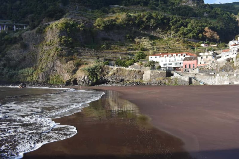 Funchal: Waterfalls, Volcanic Pools, and Fanal Forest Tour - Lava pools at Poço das Lesmas and Mata Setes