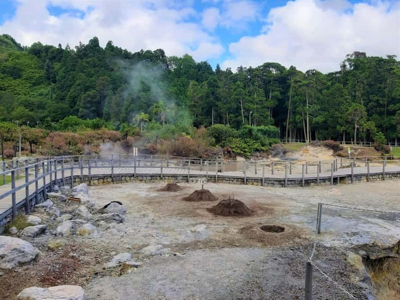 Furnas: Hot Springs, Crater Lake & Geothermal Wonders - Furnas village and the smell of volcanic heat