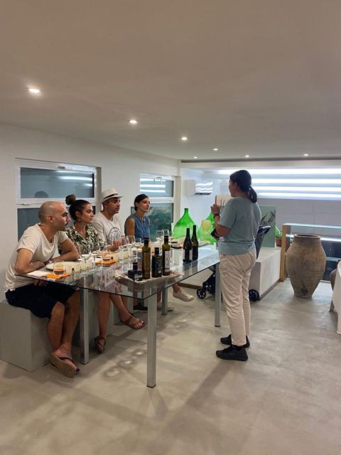 Giardini Naxos, Taormina: Etna Wine and Oil Tasting - Nine spreads that turn samples into a meal