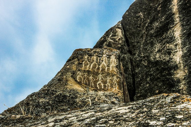 Gobustan and Mud volcanoe GROUP TOUR - Booking details that matter
