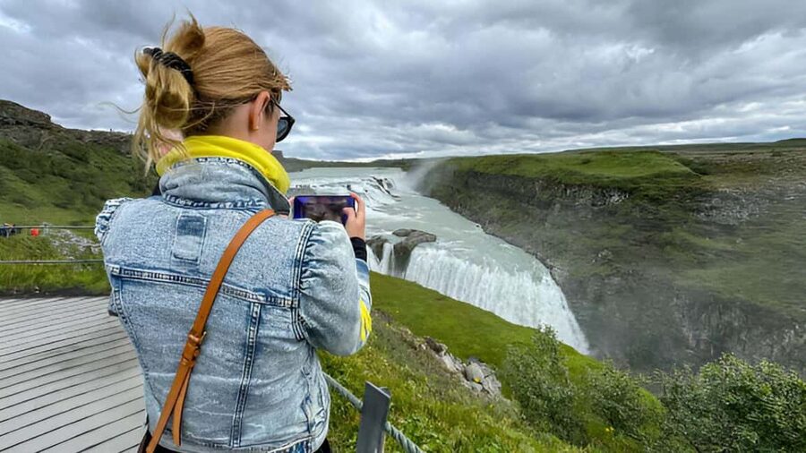 Golden Circle & Kerid Crater Small Group Tour from Reykjavik - Öxarárfoss adds a short waterfall walk