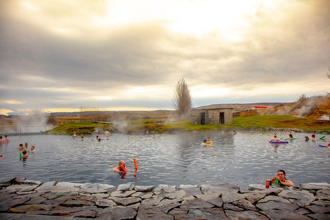 Golden Circle, Secret Lagoon & Kerið Small Group Tour - Guide quality can shape the whole day
