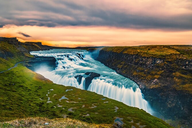 Golden Circle Tales, Tomato Farm & Kerid – Small Group from RVK - Why this Golden Circle route is worth your day