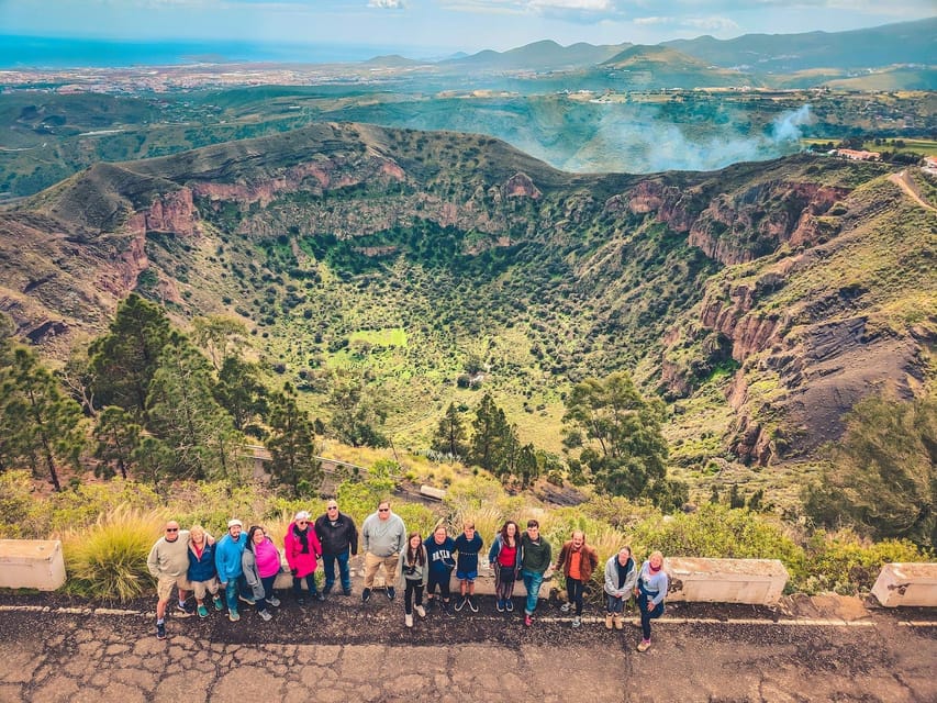 Gran Canaria: Volcano Sunset Tour and Local Food Tasting - Cruz de Tejeda brings the food into focus