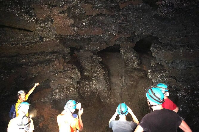 Guided tour of the 2004 lava tunnels - Is $75.31 a fair price?