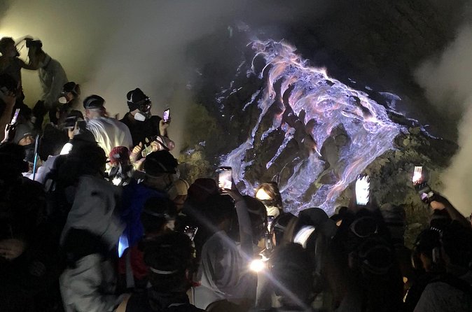 Guided Tour to Ijen Crater Blue Fire - What the $32.50 price really covers