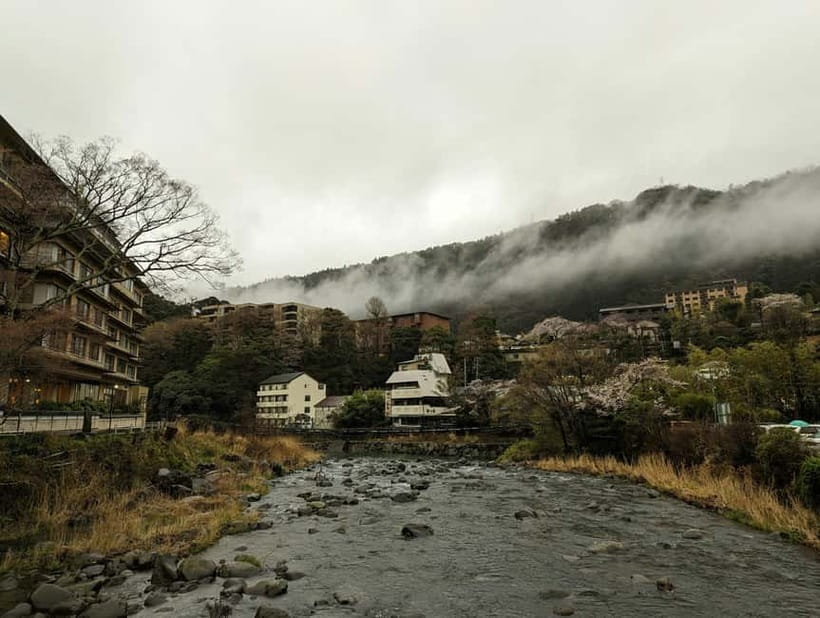 Hakone: Self Guided Trip to Mt. Fuji // Made by Local Guides - A low-cost plan for a complicated Hakone day