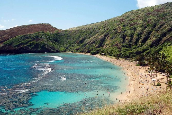 Hanauma Bay Snorkeling - Why Hanauma Bay remains a strong first snorkel stop