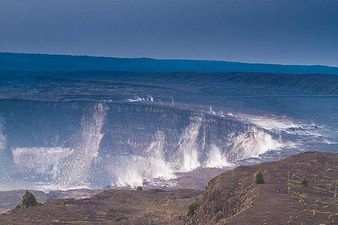 Hawaii Volcanoes National Park Experience Departing from Oahu - Punaluʻu Bake Shop and the practical lunch stop