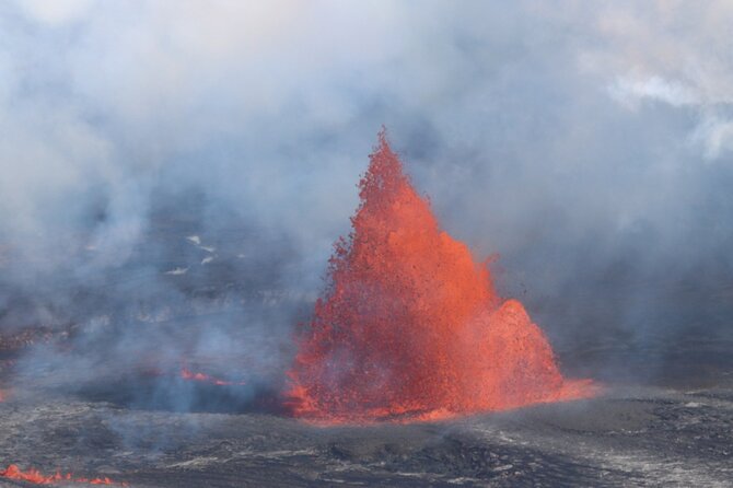 Hawaii Volcanoes, Waterfalls, Beaches & Hilo Highlights Day Tour - What you receive for $186.67