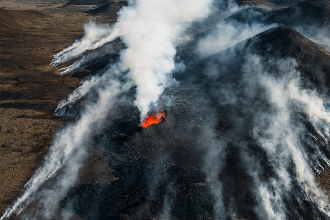 Helicopter Tour Over Iceland’s Reykjanes Volcano Eruption Site - What makes the Reykjanes Peninsula special