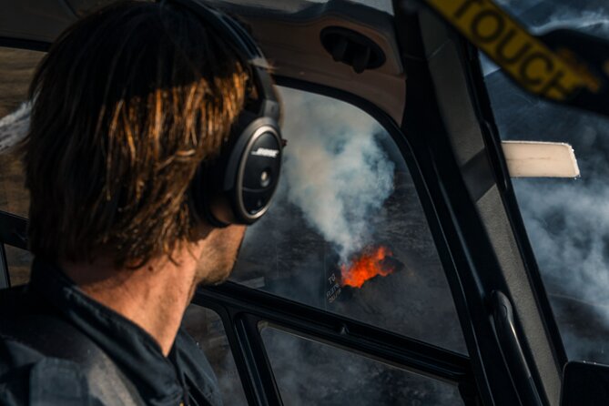 Helicopter Tour Over Iceland’s Reykjanes Volcano Eruption Site - Seeing lava, steam, and craters from above
