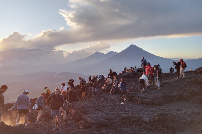 Hike to Pacaya Volcano from Antigua - From Antigua to the park entrance