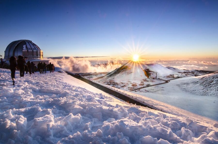 Hilo: Mauna Kea Summit, Sunset, & Stargazing Experience - Why Mauna Kea sunset feels different