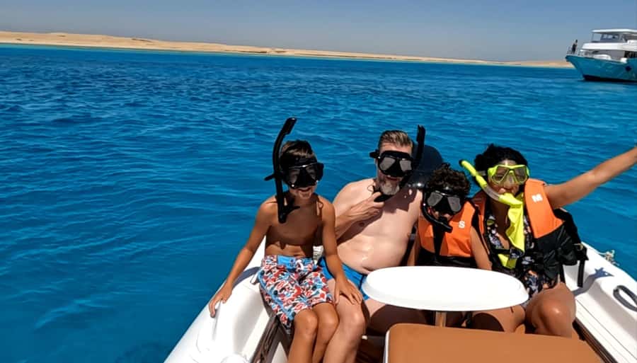 Hurghada: White Island Speedboat Tour, Snorkeling, & Lunch - Why the speedboat makes a difference from Hurghada