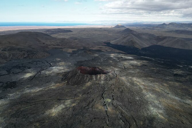 Iceland Volcanic Eruption Area Helicopter Tour from Reykjavík - The Reykjanes Peninsula from the air