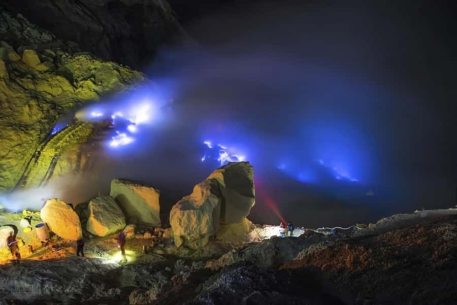 Ijen Private Guided Tour with Sunrise from Bali or West Java - Bali or Banyuwangi: choose your starting point carefully