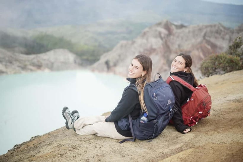 Ijen Volcano Midnight Hike with Blue Fire & Guide (SHARING) - Who should book this Ijen hike