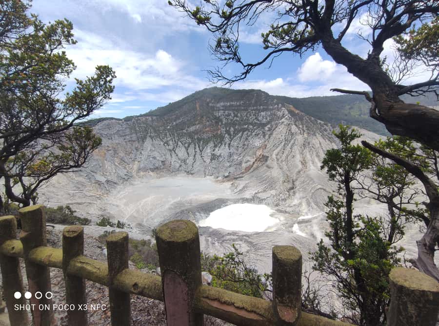 Jakarta: Active Volcano, Waterfall &beautiful local village - Why this day feels different from a standard Jakarta tour