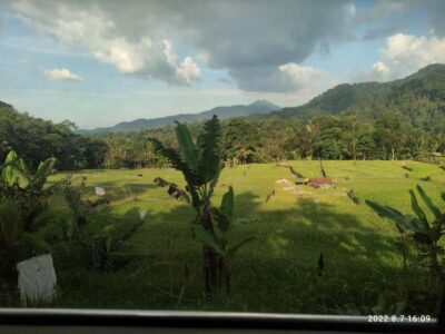 Jakarta: Active Volcano, Waterfall &beautiful local village