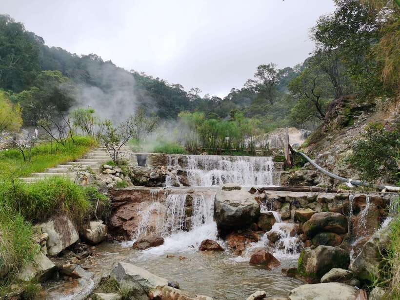 Jakarta: Volcano or Suspension Bridge,Ricefield & Hot Spring - Tangkuban Perahu and Sariater’s warm water