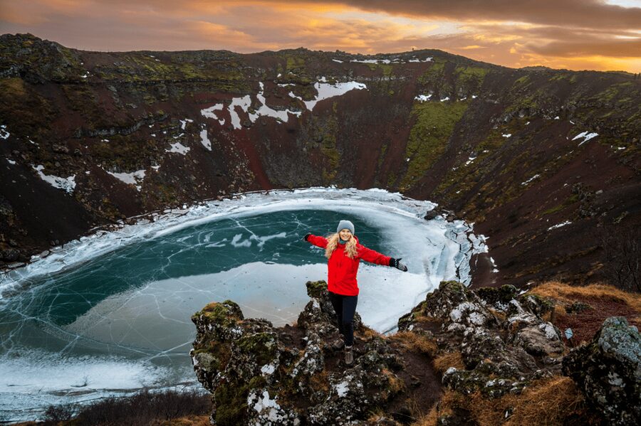 Kerið Volcanic Crater Admission Ticket - Kerið’s red crater and turquoise water