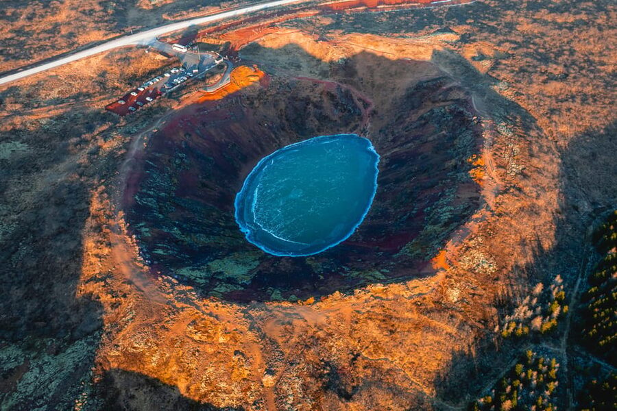 Kerið Volcanic Crater Admission Ticket - Descending toward the shallow crater lake