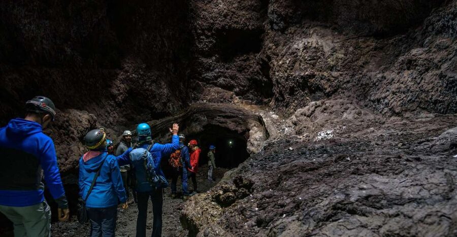 La Palma: Cueva de Las Palomas Volcanic Tube - Starting at Caños de Fuego