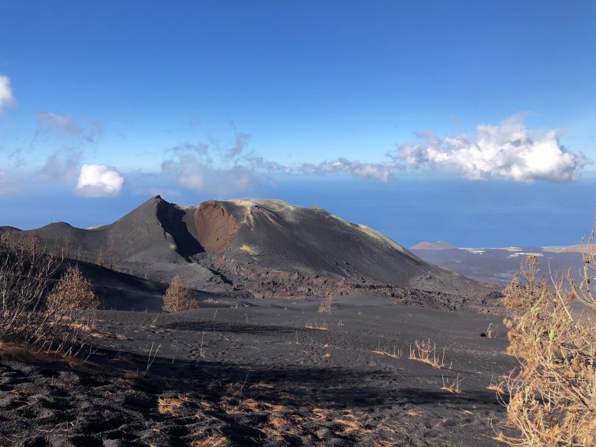 La Palma: Guided Tour to Tajogaite Volcano with Transfer - What the 5-kilometre route feels like
