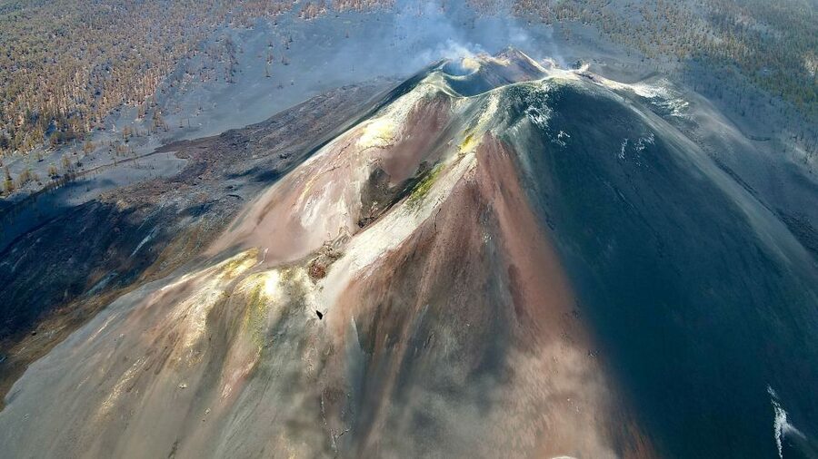 La Palma Tour: Santa Cruz, Cumbrecita and Volcanic Landscape - Santa Cruz and its colonial streets
