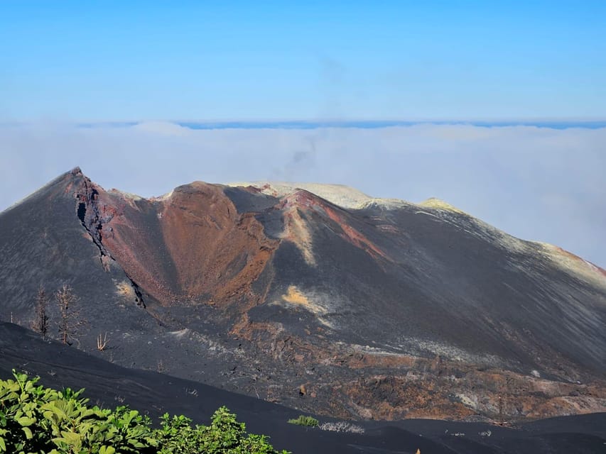 La Palma: Tour to the new Tajogaite volcano 360º. - Who should book this volcano walk?