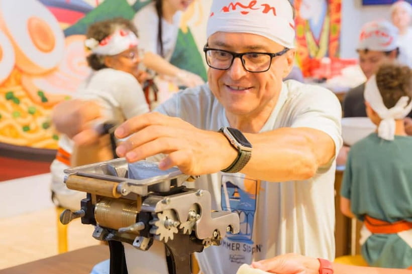 Lake Kawaguchiko: Ramen Cooking Class with Souvenir - What this ramen class actually offers