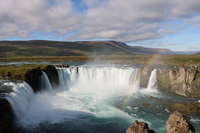 Lake Mývatn and Goðafoss Shared Shore Excursions - Námafjall Hverir smells like the earth is cooking